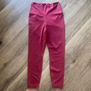 Yogalicious maroon leggings